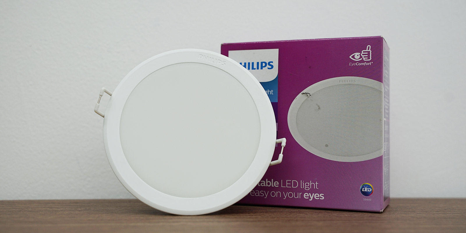 Đèn LED âm trần Philips