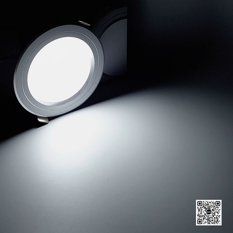 Đèn LED Âm Trần Panasonic Color Rim NNV76161SE1A Viền Bạc 12W | Đơn sắc