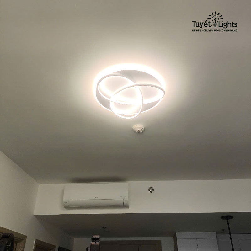 LẮP ĐÈN ỐP TRẦN HIỆN ĐẠI EUO-225.S CHO ANH SANG - VINHOMES GRAND PARK, QUẬN 9