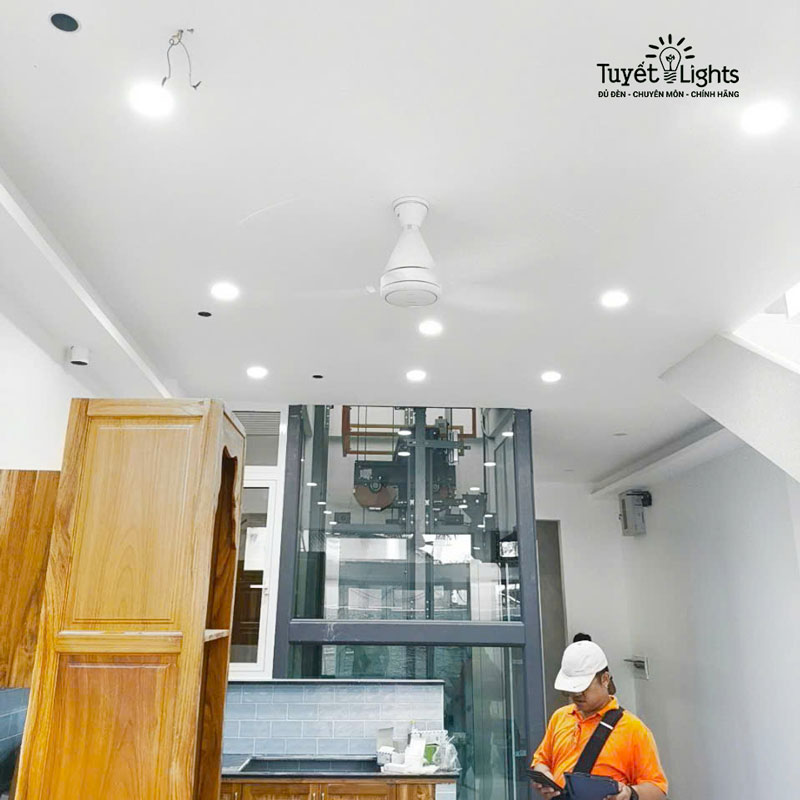 LẮP QUẠT TRẦN PANASONIC 5 CÁNH F-60GDN CHO ANH NGUYÊN - NHÀ PHỐ QUẬN BÌNH THẠNH