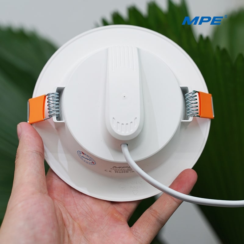 MPE - Đèn Âm Trần Đế Dày 18W | DLEL-18T/ DLEL-18V