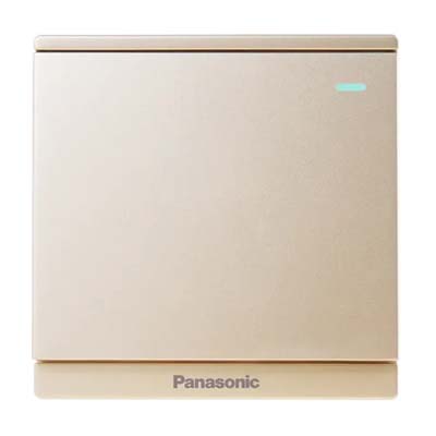 Panasonic Moderva - Bộ 1 Công Tắc C, 2 Chiều, Bắt Vít, Có Chỉ Báo Dạ Quang Màu Vàng Ánh Kim&nbsp;WMF512MYZ-1VN