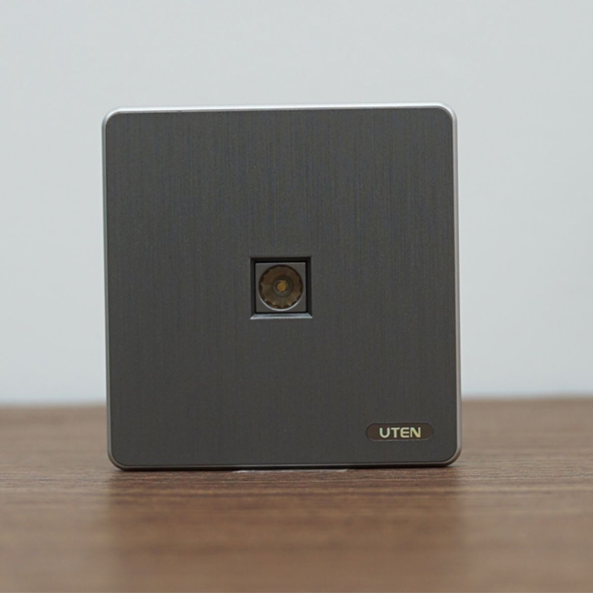 Bộ 1 Ổ Cắm Tivi UTEN | S300G-1TV