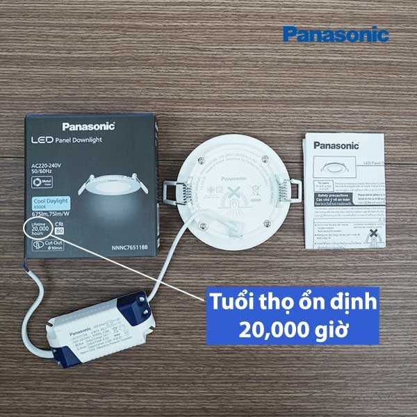 Đèn LED Âm Trần Panasonic Ez Series Tròn NNNC7655288 / NNNC7651288 12W